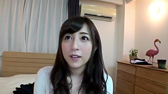Horny Asian Aizawa Maria wants to reach strong orgasm with her lover
