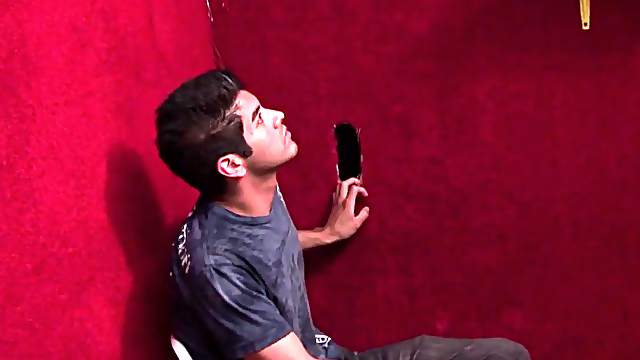 Gay blowjob is all that horny dude Damien Young needs for the cum