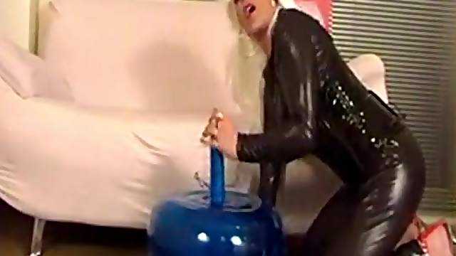 Naughty Blonde milf masturbates and fingers juicy pussy