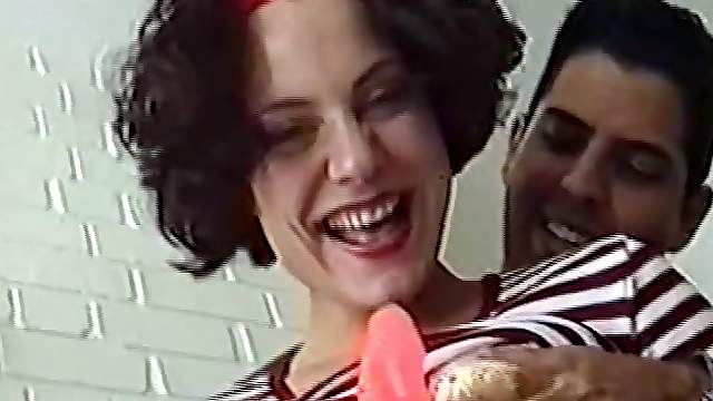 Showing off his girlfriend. Boyfriend lets older men worship his girlfriend