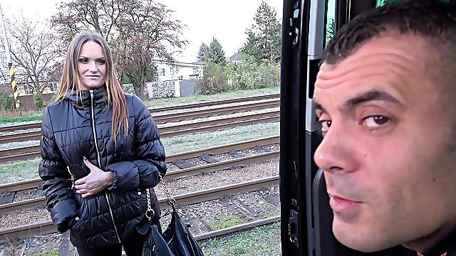 Hardcore fucking in the back of the van with amateur Barbara
