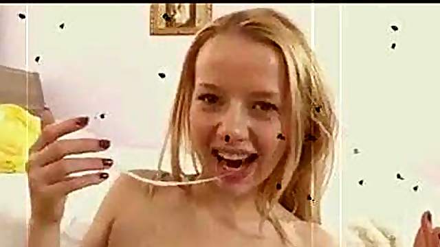 Stepsister gives blowjob