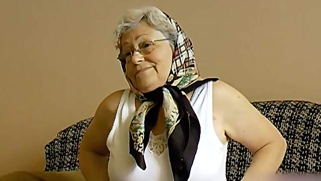 Grannies compilation with naked bodies and sex toys masturbation