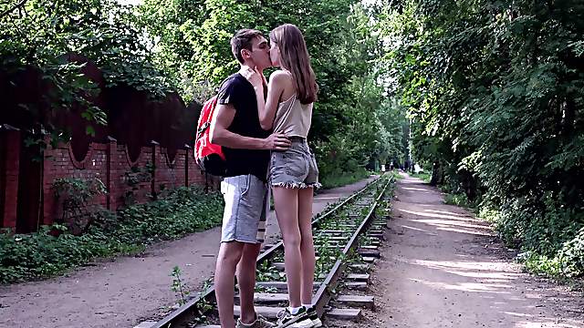 Smooth lovemaking on the bed with girlfriend Lia who loves 69