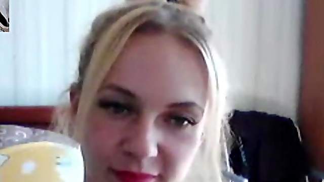 Russian blonde masturbate for me