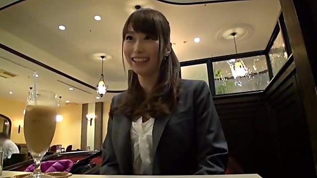 Amateur girl from Japan gives a road head and eats his cum