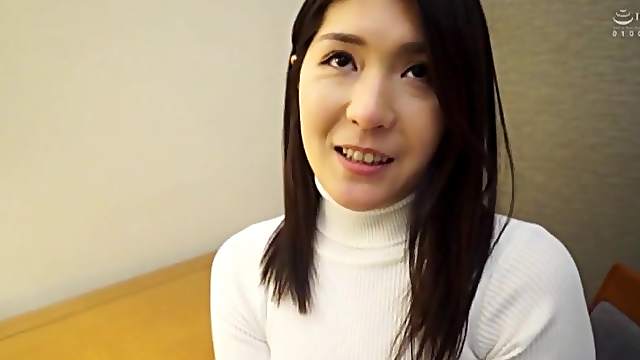 Handsome brunette Ikegami Mahiro enjoys getting fucked hard