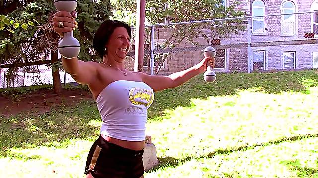 Busty mature wife Missy Gold enjoys getting fucked by her trainer
