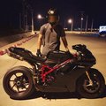 B Kiri Single's Avatar