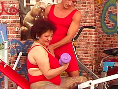 Hairy bush bbw grandma enjoys rough big dick fucking at the gym by her fitness coach