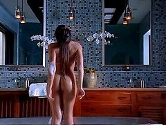 Tamara Sky the playful chick posing in the bathroom