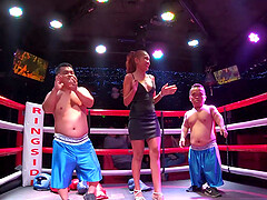 Midget boxing in Thailand lead to sex with the sexy Asian ring girl