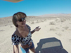 Horny mature Cyndi Sinclair spreads legs to ride a dick in the car
