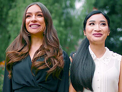 Asian chick Avery Black wants to have sex with MILF April Olsen