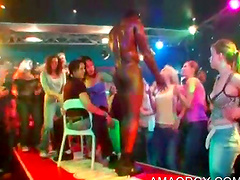 Dick addict party sluts giving BJs to strippers