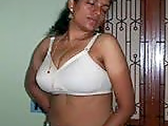 This is the slideshow set of busty and chubby Indian women