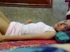 Slim and sexy Indian girl gets pounded in homemade video