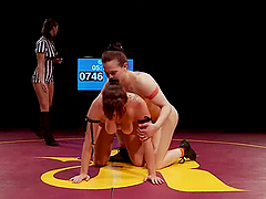 Sexy babe challenges two others chicks for a fight