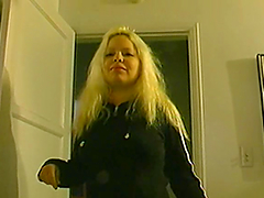 Incredible Blonde Gives A Tasty Blowjob In An Amateur POV Video