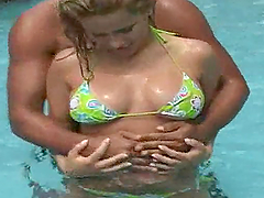 Sex on the deckchair with a sizzling BRazilian babe