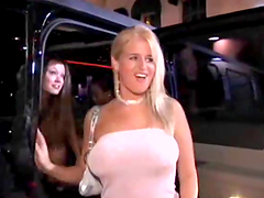 That's a fucking amazing porn with a horny babe Alektra Blue