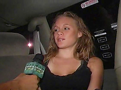 Two steaming chicks are going to get naughty in the car