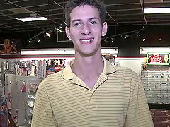 Salacious dude gets his dick sucked through a gloryhole