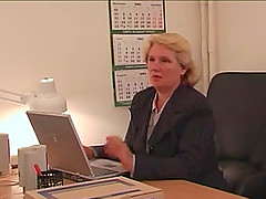 Office affair with an old lady that knows how to suck dick