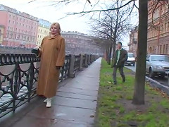 Old lady invites him home for lemonade and a good shagging