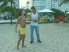 Sexy chick from the beach goes to his place for dick