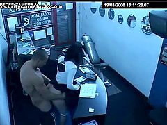 Gym Coach gives Hot Receptionist a Free Lesson