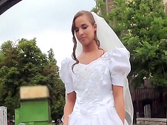 Runaway Bride-Amirah Adara-by PACKMANS