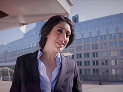 Eloa Lombard gets her pussy filled with a stranger's penis in the office