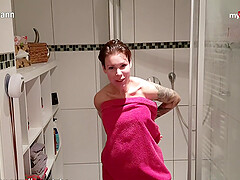 Hot college roommate caught in the shower she couldn't resist