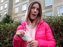 Camilla Moon enjoys outdoor sex with a stranger during her vacation