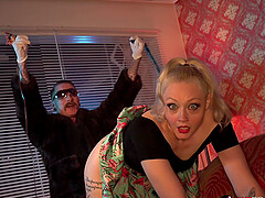 Cute blonde Arielle Aquinas fucks the new director