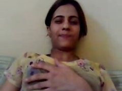 Индийское порно от первого лица с экзотической потаскушкой восемнадцати лет