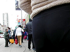 Asian teen ass in skin-tight leggings