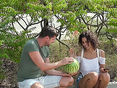 Foxy girlfriend Bunny Love gets fucked by her boyfriend in outdoors
