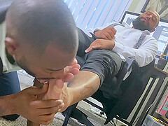 Nasty gay dude takes off socks of his lover to lick his feet